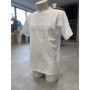 Tee shirt avec marquage en relief